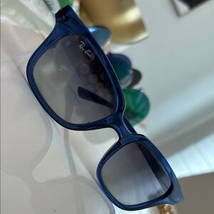 Ray-Ban Navy Blue Sunglasses